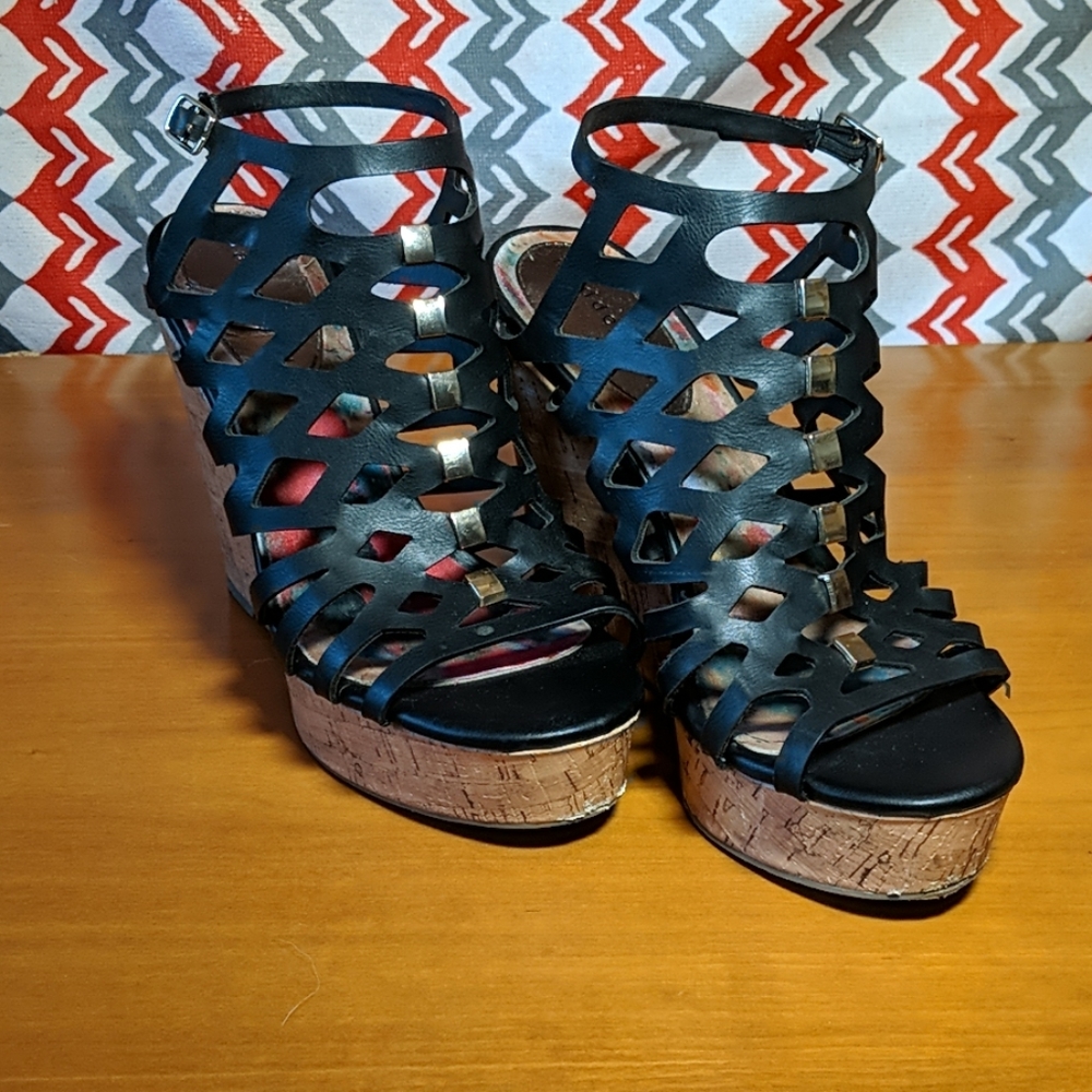 Black and gold strapy wedges